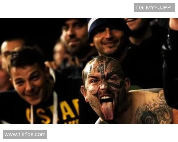 从街头暴力到绿茵传奇他用脚步征服世界的足球流氓逆袭故事 从街头暴力到绿茵传奇他用脚步征服世界的足球流氓逆袭故事